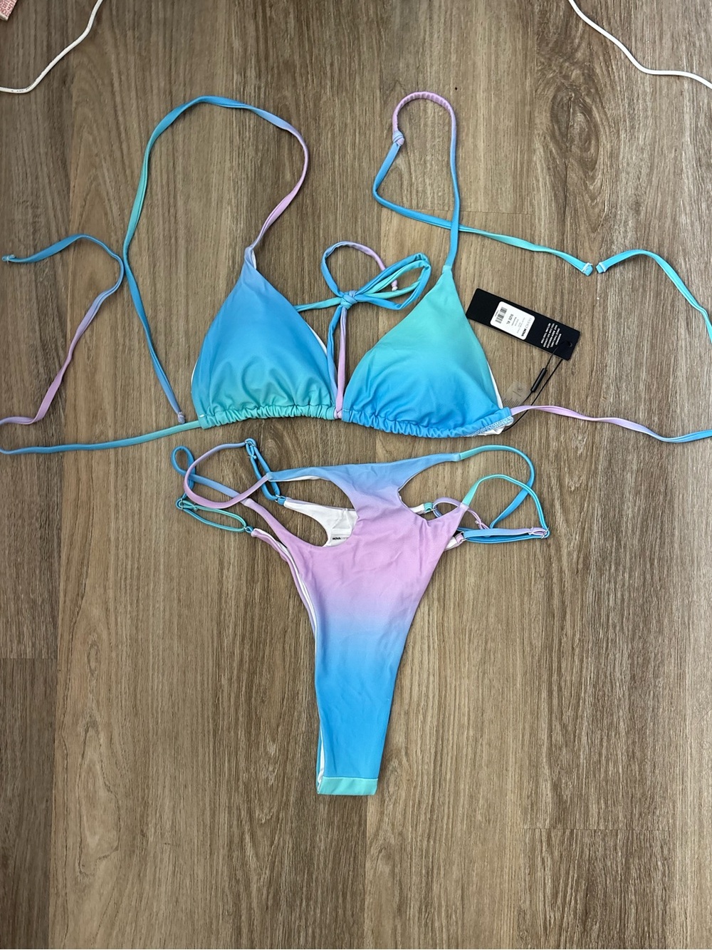 NWT Fashion Nova Pastel Ombré 2-Piece Triangle Bikini Set Size XL